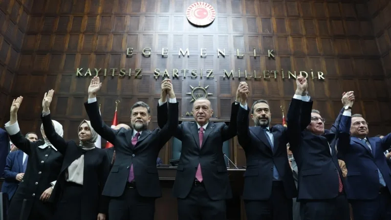 TBMM’de muhalefet “çatı partisi” için uzlaşılacak mı, grup korunacak mı?