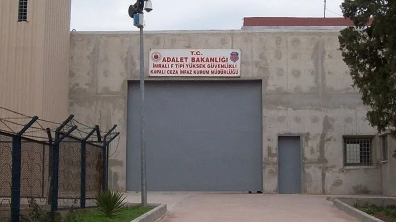 DEM Parti heyeti İmralı Adası’na gitti