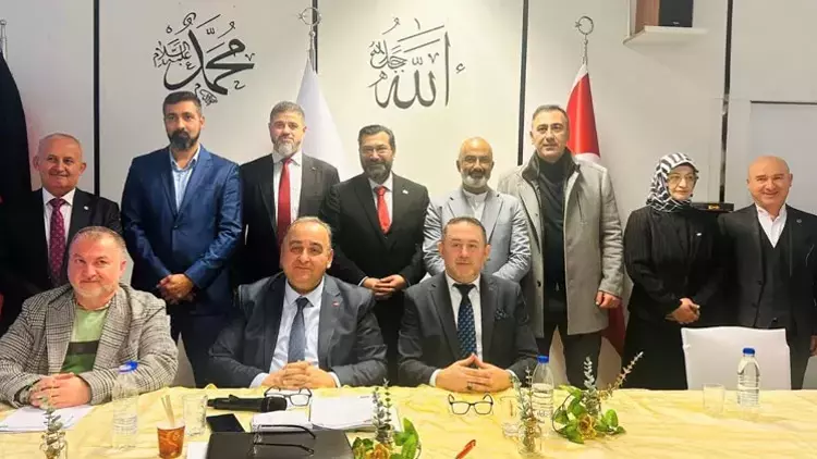 Uğur Cankurt yeniden başkan seçildi