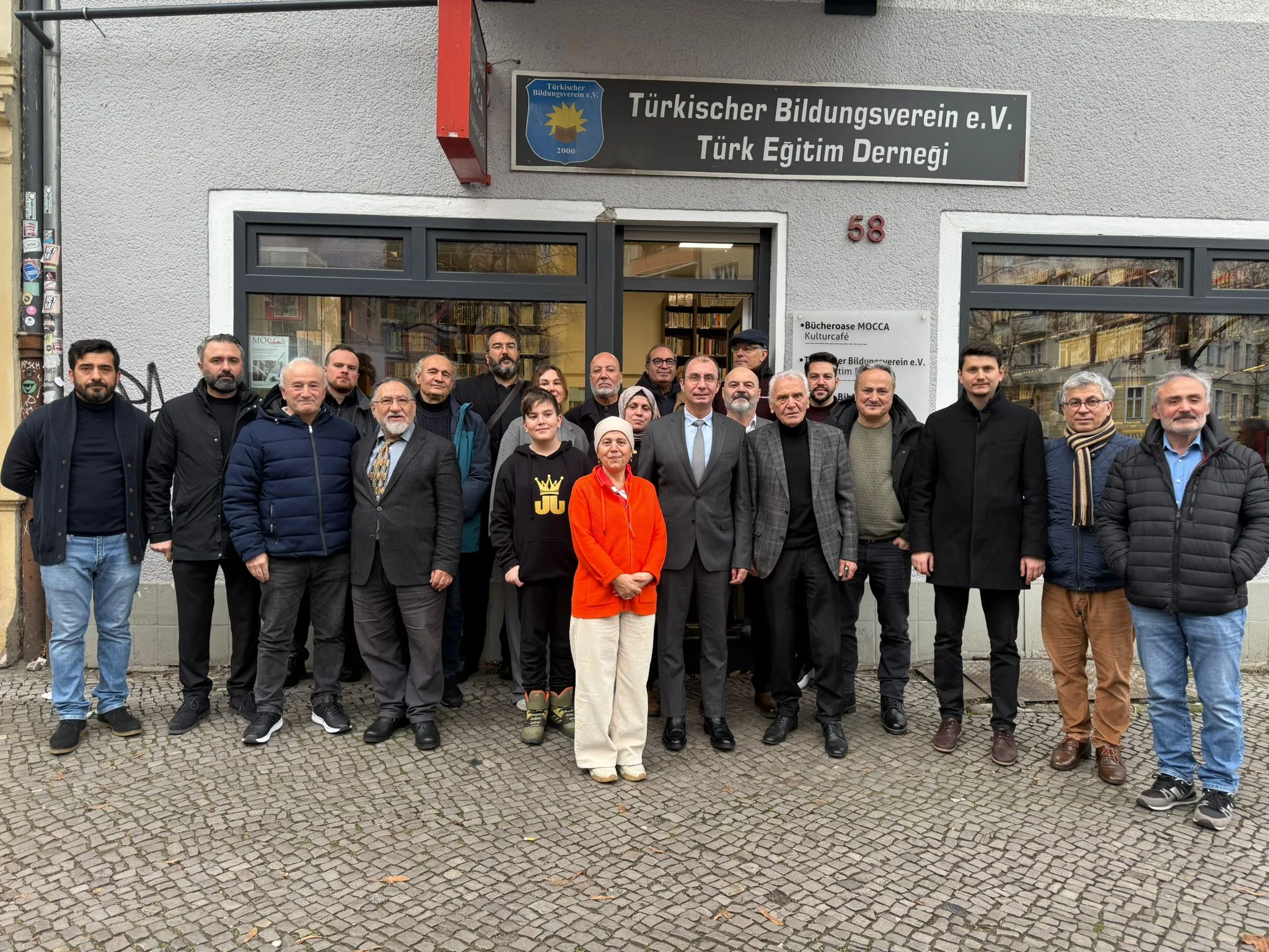 Berlin Türk Eğitim Derneği 25. Yılını Coşkuyla Kutladı