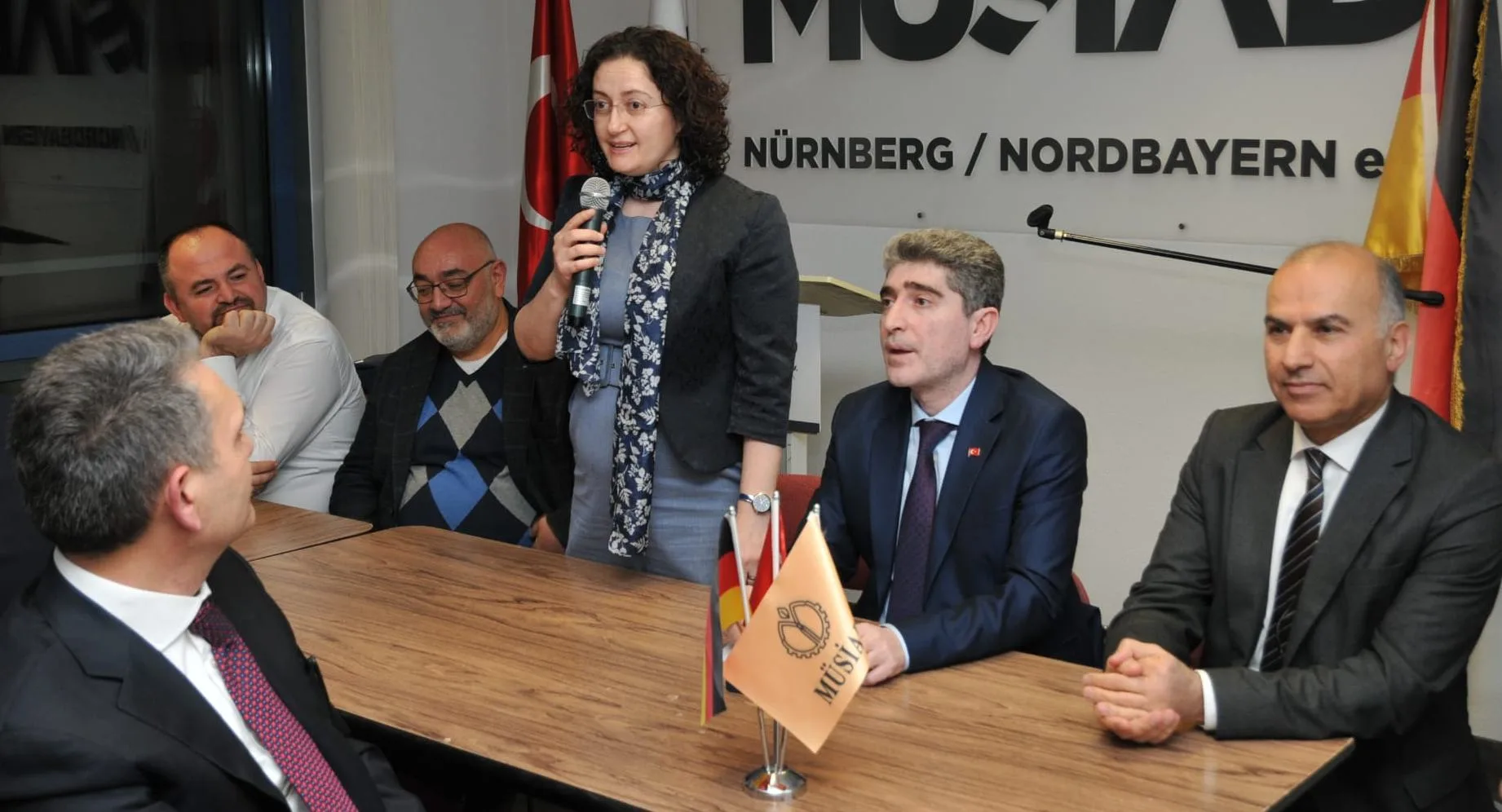 Nürnberg Başkonsolosu Cebeci iş insanlarının sorunlarını dinledi 