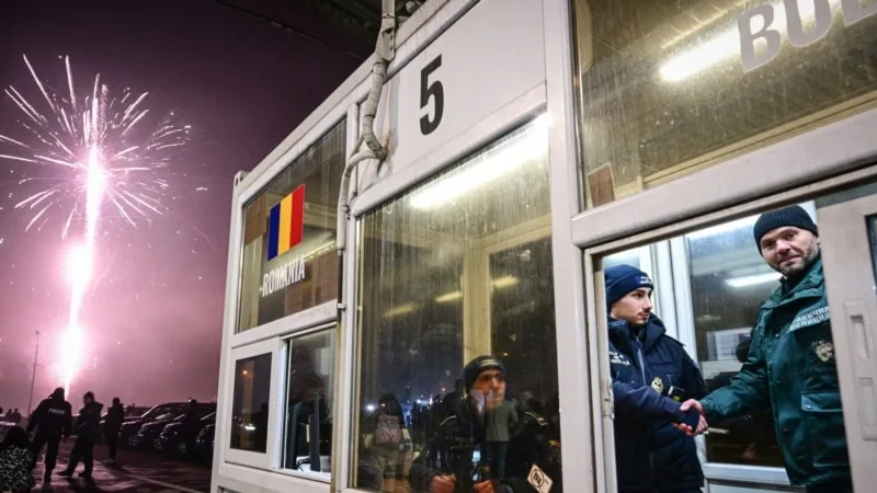 Romanya ve Bulgaristan AB’nin Schengen bölgesine tam üye oldu