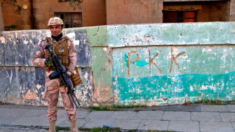 Süleymaniye’de dört kuruluşa PKK bağları gerekçesiyle yasak getirildi
