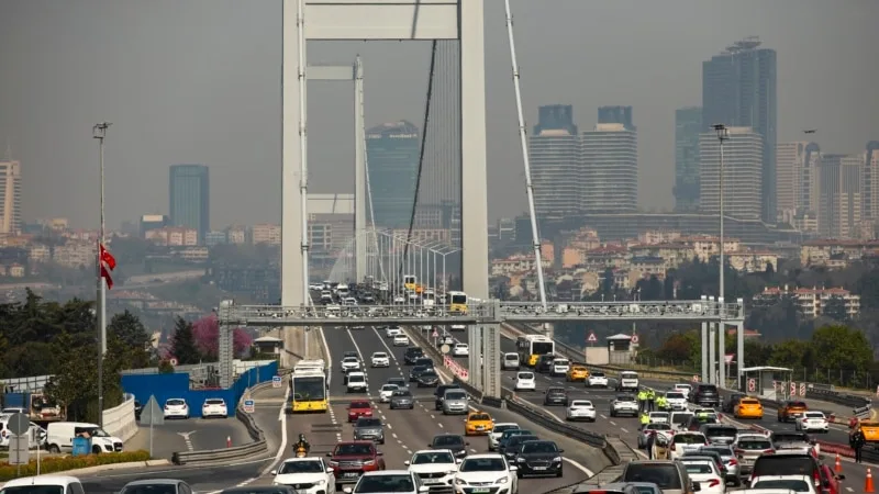İstanbul dünyada trafikte en çok zaman kaybedilen şehir
