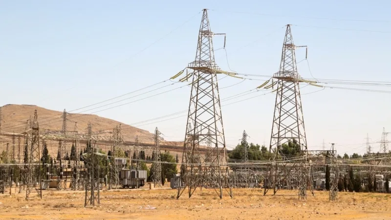 Suriye’ye elektrik üretimi için Katar ve Türkiye’den enerji gemileri gidecek