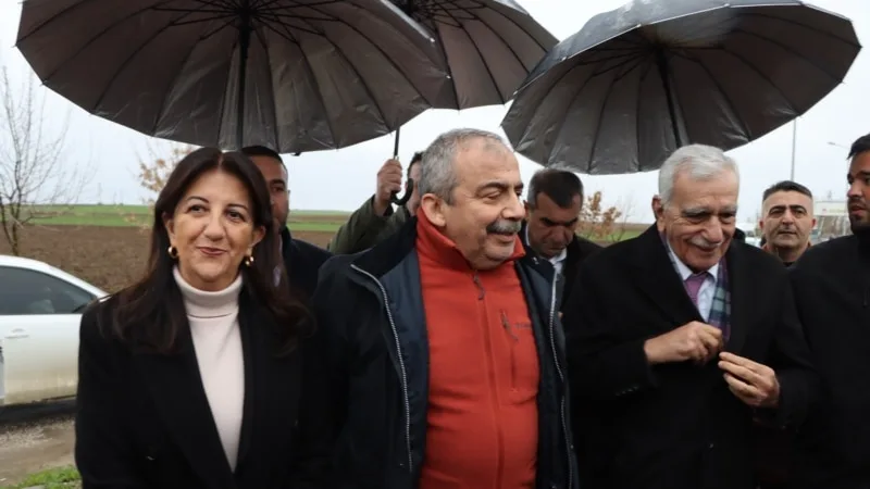 “Kürtler’in çoğunun yönü de yüzü de Türkiye’ye dönüktür”