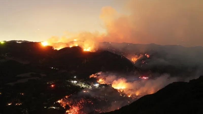 Los Angeles orman yangını yön değiştirdi, can kaybı 11’e yükseldi