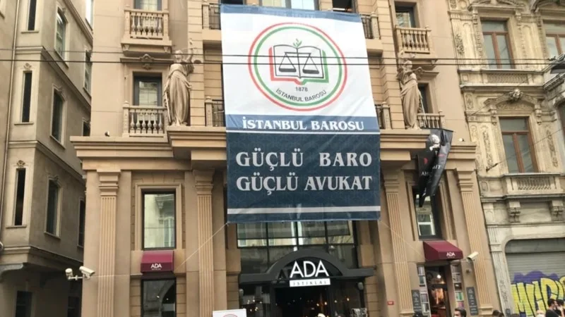 İstanbul Barosu güven tazelemek için 23 Şubat’ta olağanüstü kurultay kararı aldı