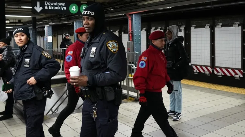 New York’ta metrodaki şiddeti önlemek için ek tedbirler açıklandı
