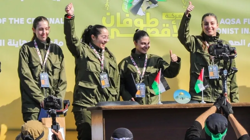 Hamas 4 İsrailli kadın asker rehineyi daha serbest bıraktı