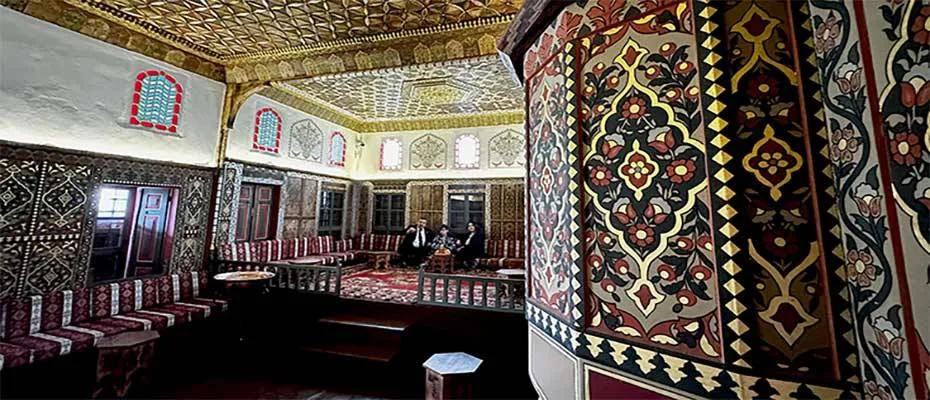 Tarihi konaklar ziyaretçilerini geçmişte yolculuğa çıkarıyor