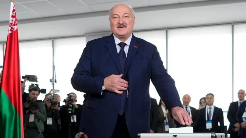 Belarus muhalefeti ve Batılı liderler Lukaşenko’nun yeniden seçilmesini kınadı