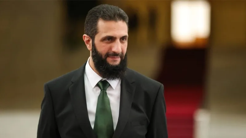 Suriye’nin fiili lideri el-Şara geçiş süreci için Suriye Cumhurbaşkanı ilan edildi
