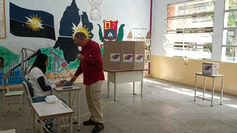 Venezuela’da seçimler öncesi muhalefet ikilemde: Boykot mu, sandık mı?