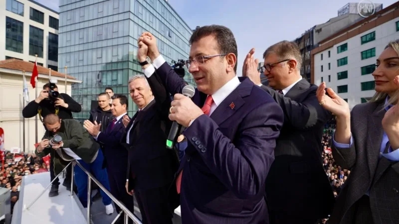 İmamoğlu terör savcısına ifade verdi, Erdoğan’ı hedef alıp seçim çağrısı yaptı