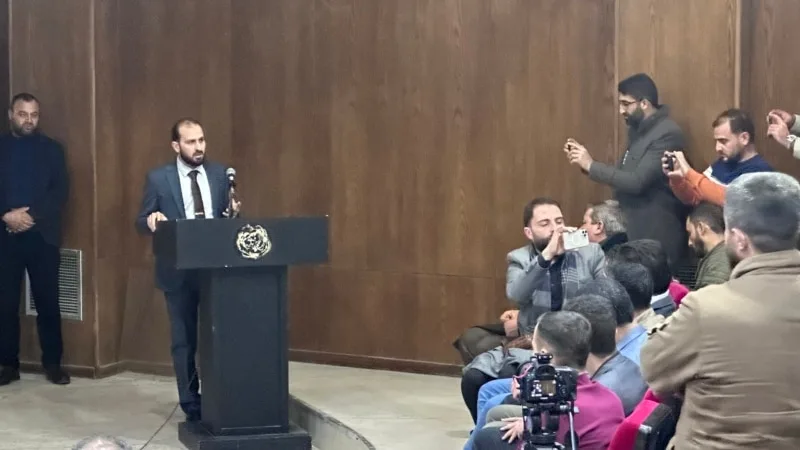 Suriye’nin yeni enformasyon bakanı ‘özgür basın’ sözü verdi 