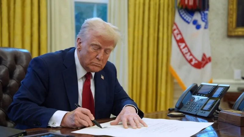 Trump’ın gümrük vergilerine Kanada, Meksika ve Çin’den yanıt