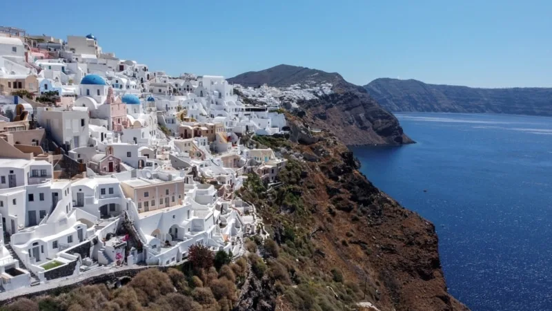 Ege’deki deprem dalgası Yunan uzmanları kaygılandırıyor; acil durum ekipleri Santorini adasına sevk edildi
