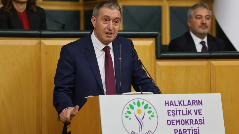 DEM Parti Abdullah Öcalan’ın “tarihi çağrı” yapacağı iddiasını doğruladı; bundan sonra neler bekleniyor?