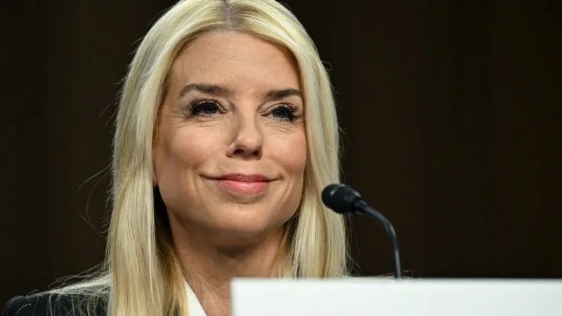 Başkan Trump’ın Adalet Bakanı adayı Pam Bondi ABD Senatosu’nda onaylandı