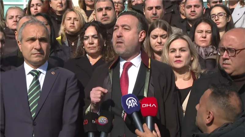 Anneye 27 yıl 9 ay hapis cezası
