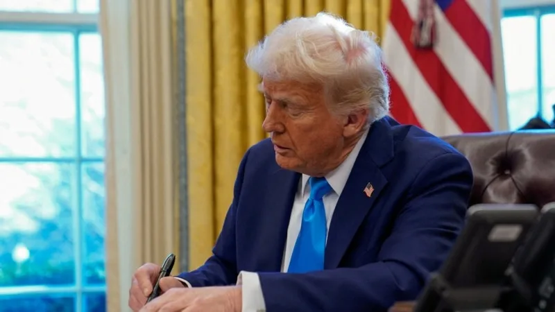 Trump’ın kamu çalışanlarına sunduğu avantajlı istifa teklifi yargıç tarafından geçici olarak engellendi