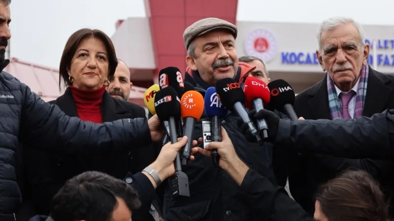 DEM Parti İmralı heyeti kuzey Irak’a gidiyor