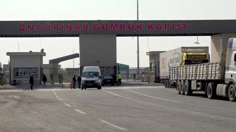 Türkiye Suriye’ye yönelik ticaret ve transit kısıtlamalarını kaldırdı
