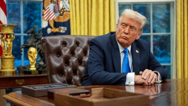 Trump Putin ve Zelenski ile görüştü; Ukrayna savaşını sona erdirmek için müzakereleri başlatacağını açıkladı