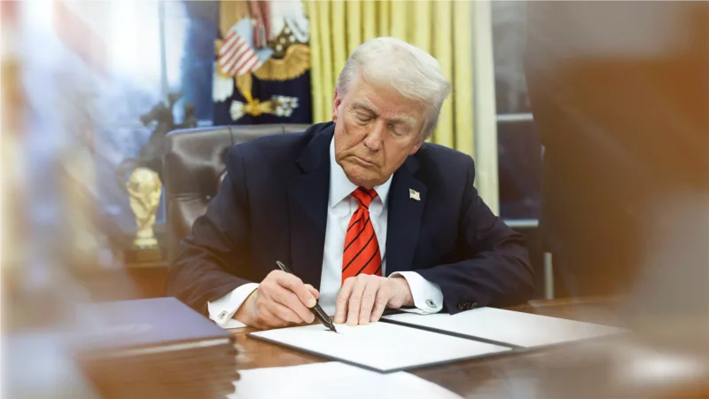 Yargıç, Trump’ın kamu çalışanlarına sunduğu istifa karşılığı mali teşvik planı önündeki engeli sürdürdü