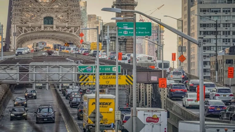 Trump yönetimi Manhattan’a paralı geçiş için verilen federal izni iptal etti