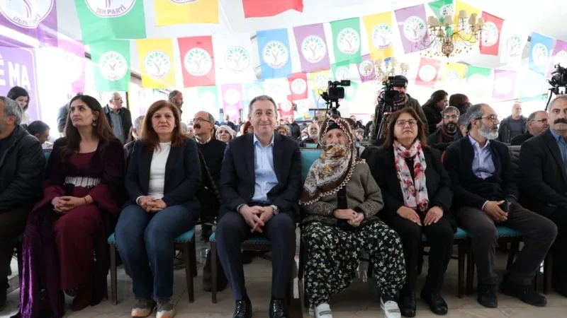 DEM Parti Öcalan’ın görüntülü mesaj vermesi için şartların oluşturulmasını istiyor