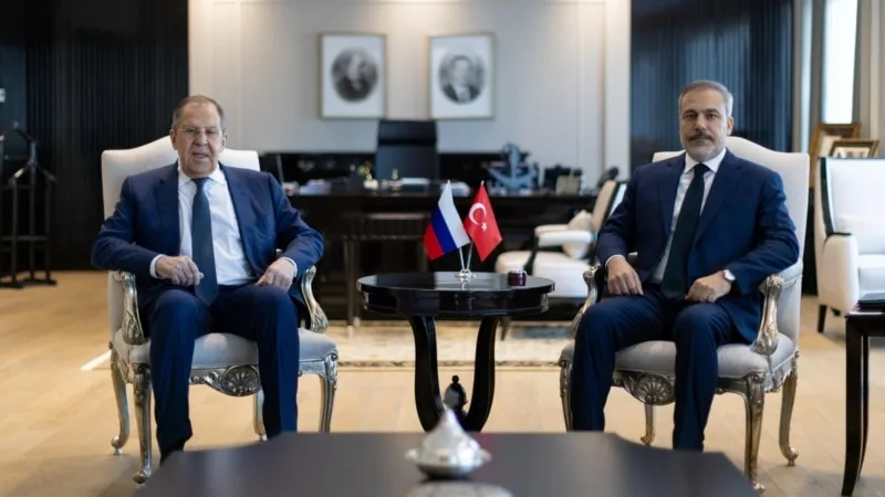 Lavrov Ankara ziyaretinde barışın koşulunun “Ukrayna’nın NATO’ya girmemesi” olduğunu söyledi