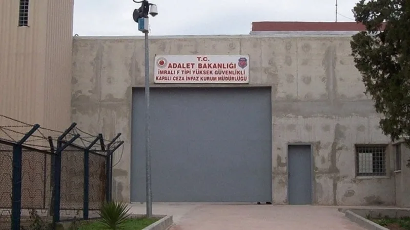 DEM Parti heyeti üçüncü kez İmralı’ya gidiyor; Öcalan’ın açıklaması bekleniyor
