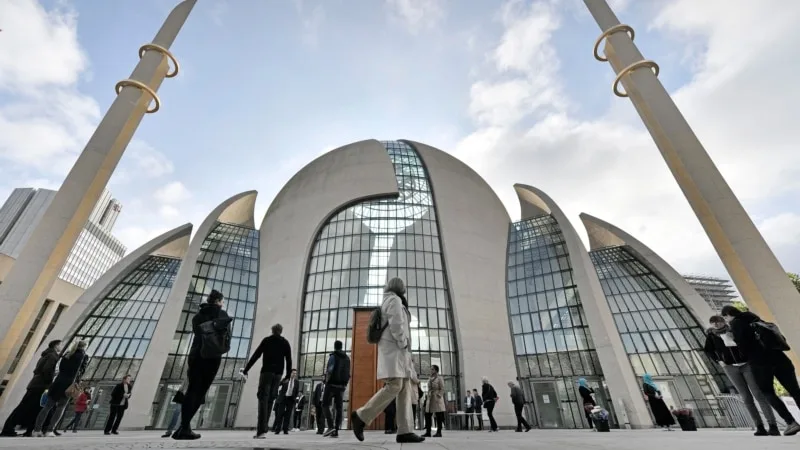 Müslüman seçmenlerin tercihi Sol Partiler oldu