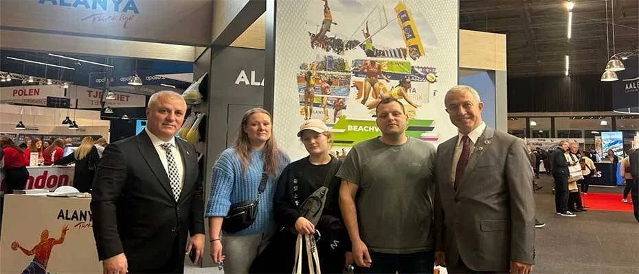 Danimarkalı Turistin Alanya Dövmesi Fuara Damga Vurdu