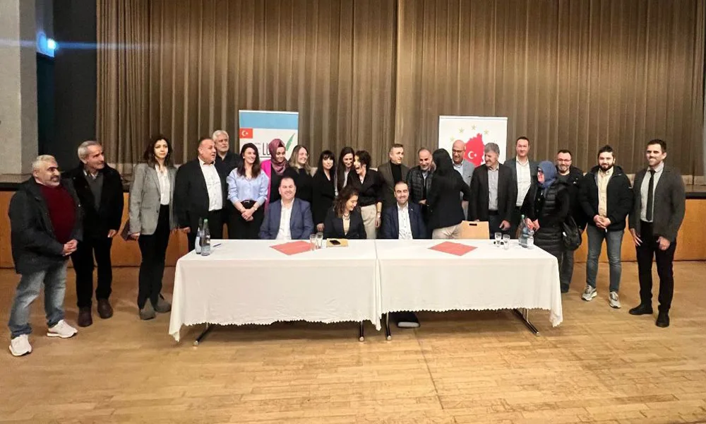 Ludwigsburg’da Konsolosluk Bilgilendirme Toplantısına Yoğun Katılım!