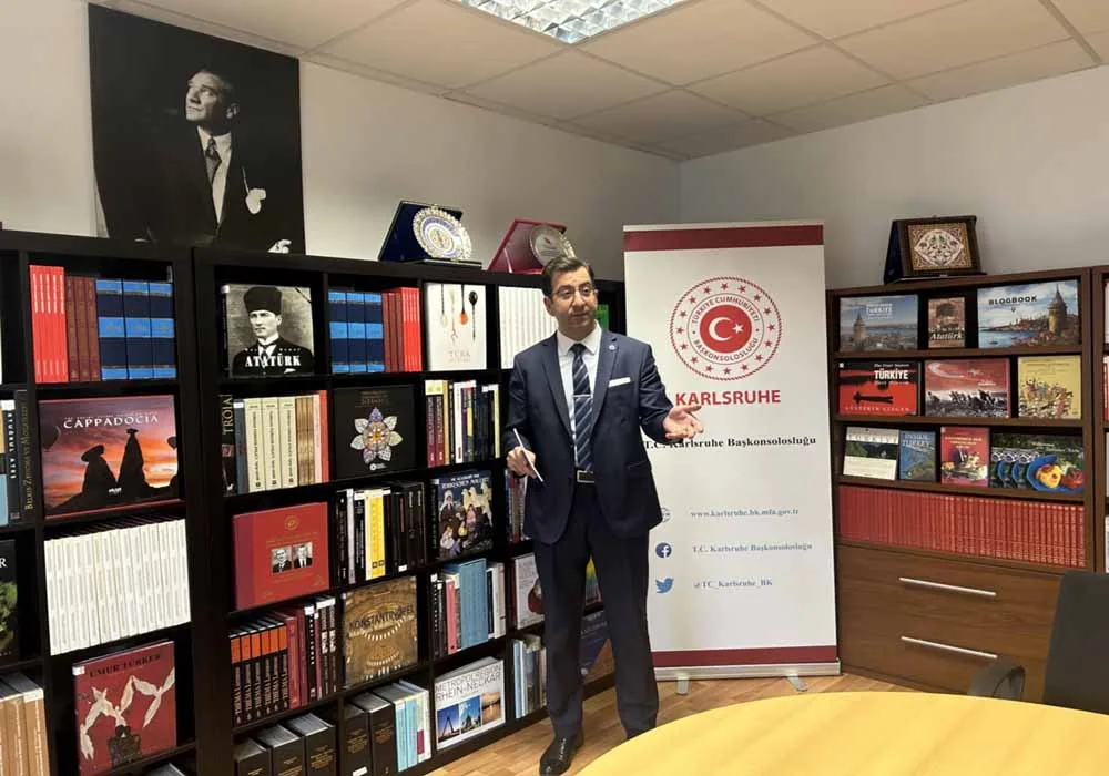 “Çifte vatandaşlık, Almanya Türk toplumunun on yıllardır hasretle beklediği bir gelişmeydi”