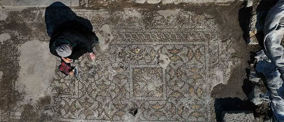Pergamon’da ‘Mozaikli Ev’ gün yüzüne çıkarılıyor