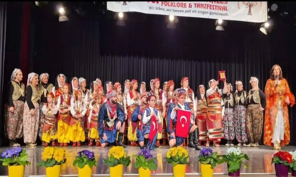 Nürnberg folklora doyacak