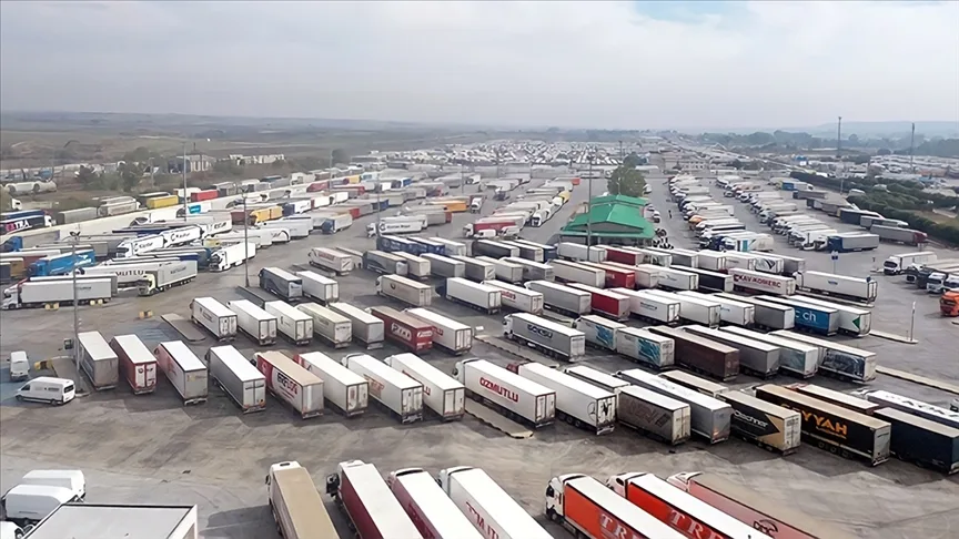Almanya’ya ihracat 24 sektörün dış satımını solladı