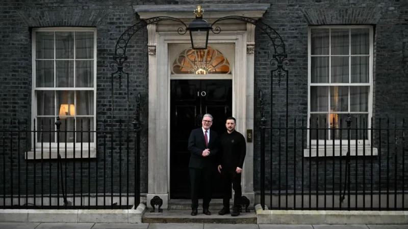 Zelenski’ye Londra’da sıcak karşılama
