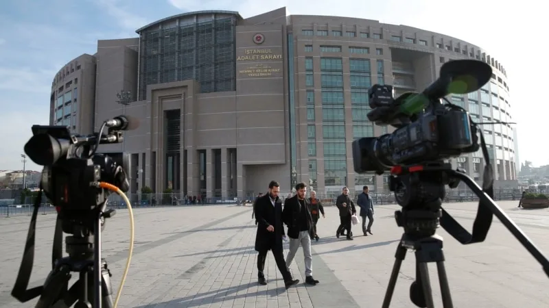 Halk TV`den beş kişinin yargılaması başladı