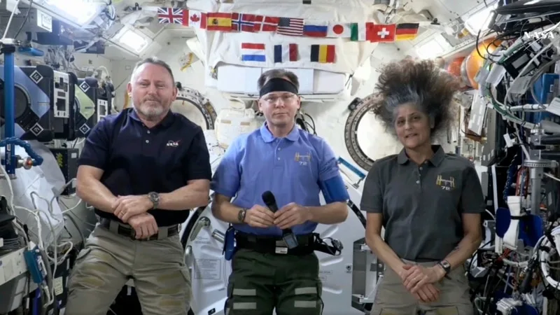 Mahsur kalan astronotların bu ay Dünya’ya dönmesi bekleniyor