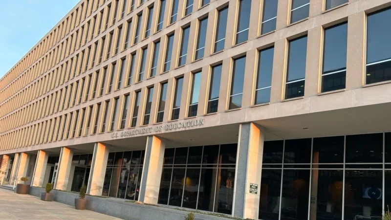 ABD Eğitim Bakanlığı 1300 çalışanını işten çıkarmayı planlıyor