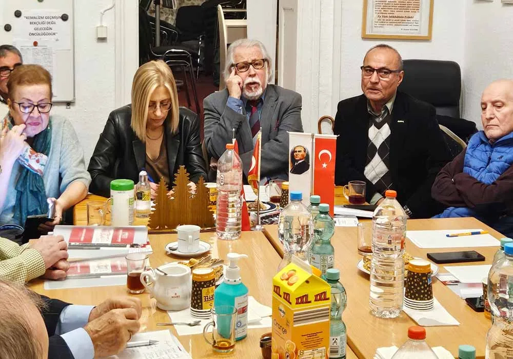 ADD Berlin: İmamoğlu Gözaltısı Bir Darbedir!