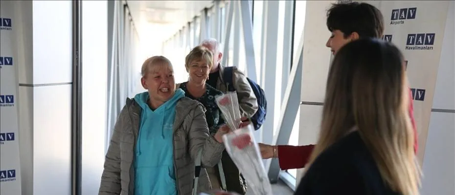İngiltere’den Bodrum’a sezonun ilk turist kafilesi geldi