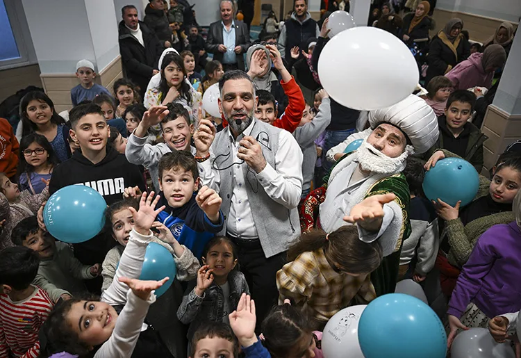 Berlin’de Nasreddin Hoca ve gölge oyunuyla Türk gelenekleri yaşatılıyor
