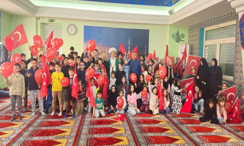 Fürth DİTİB Mevlana Camisi’nde çocuklar 23 Nisan’ı kutladı