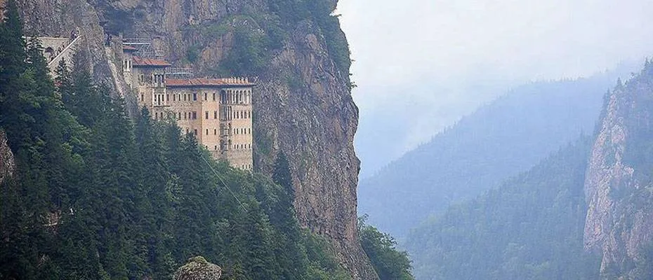 Sümela Manastırı, bayram tatilinde 13 bin 826 ziyaretçi çekti